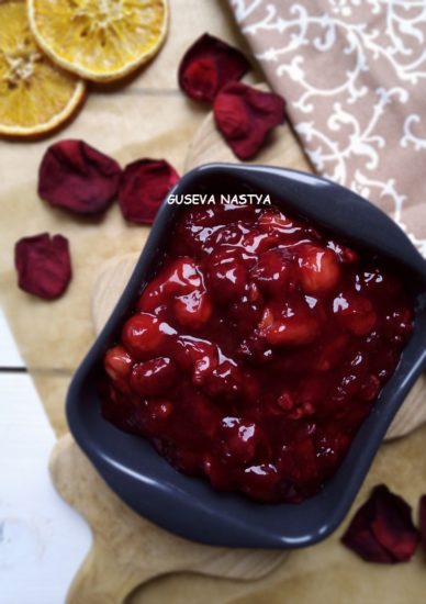Пряная вишнёвая начинка для тортов